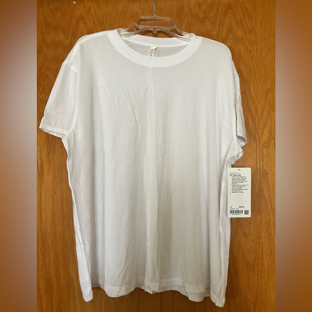 Lululemon All Yours Tee-NWT-size 14
